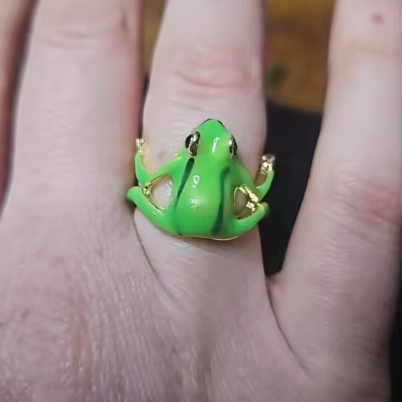 Green Frog Reptile Ring - Picture 8 of 8
